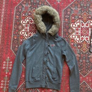 Hollister Women's Charcoal Bomber sweatshirt Jacket w Faux Fur Hood